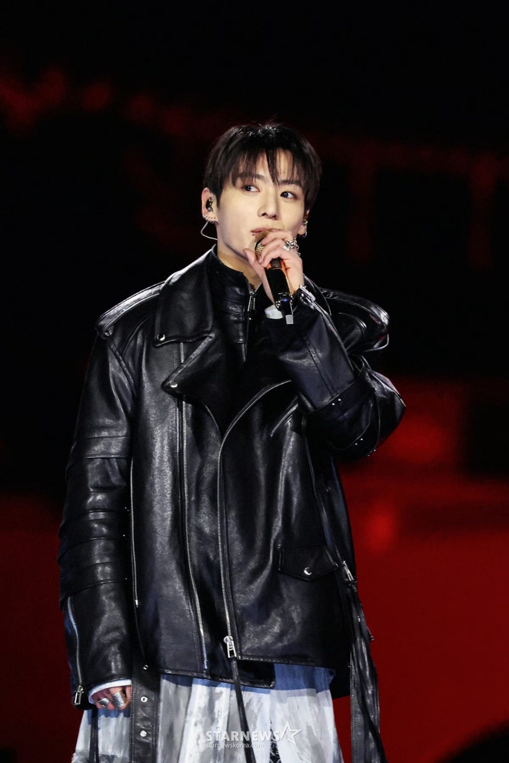 BTSのジョングク、日本公演で中国ファンが大規模広告支援 | KOREA WAVE
